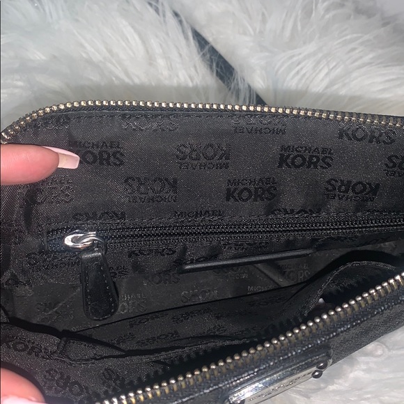 Michael Kors Dome Crossbody - Picture 2 of 3